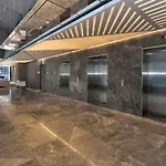 Urban Oasis Studio In The Heart Of City